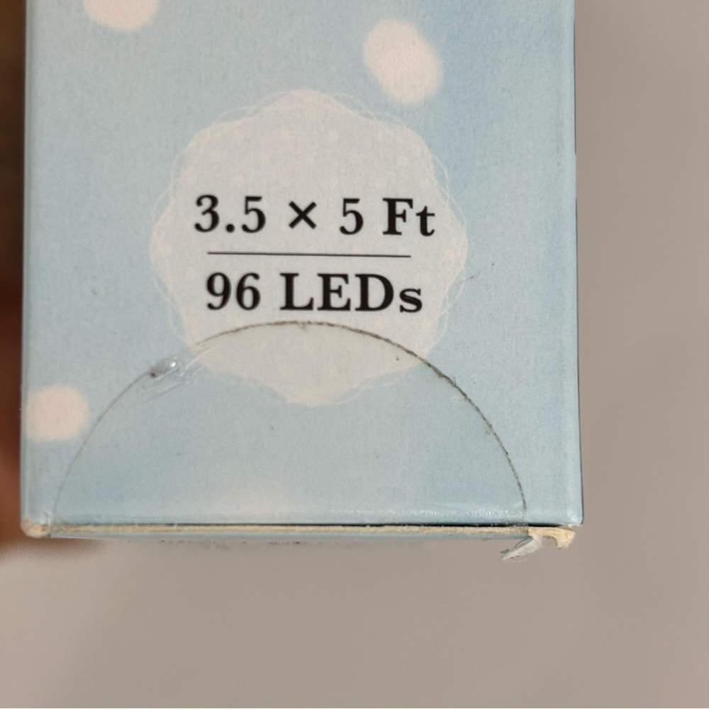 Curtain Lights Cascading Battery-Operated LED 96 LEDs  3.5 × 5 Ft - Picture 7 of 14